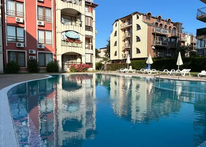 Апартамент светлая на 4 этаже Равда