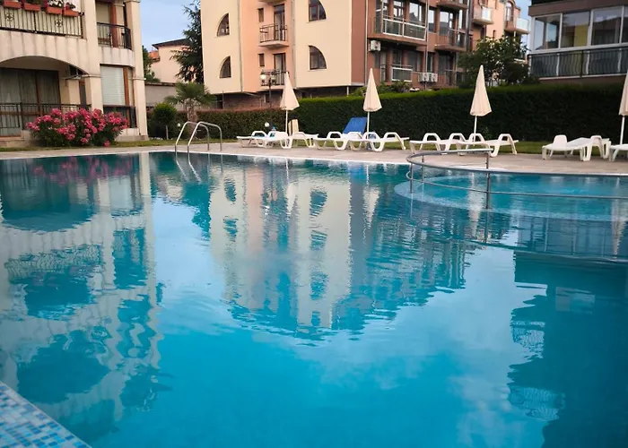 Апартамент светлая на 4 этаже Равда