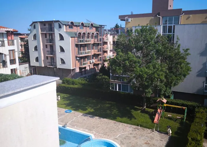 Апартамент светлая на 4 этаже *