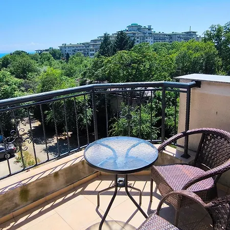 Apartment светлая на 4 этаже